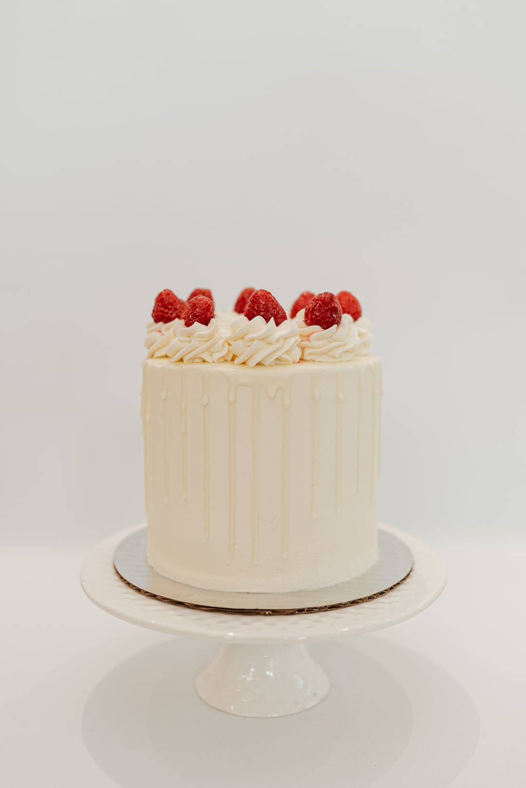 White Chocolate Raspberry Cake