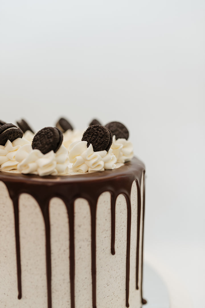 Cookies & Cream Cake