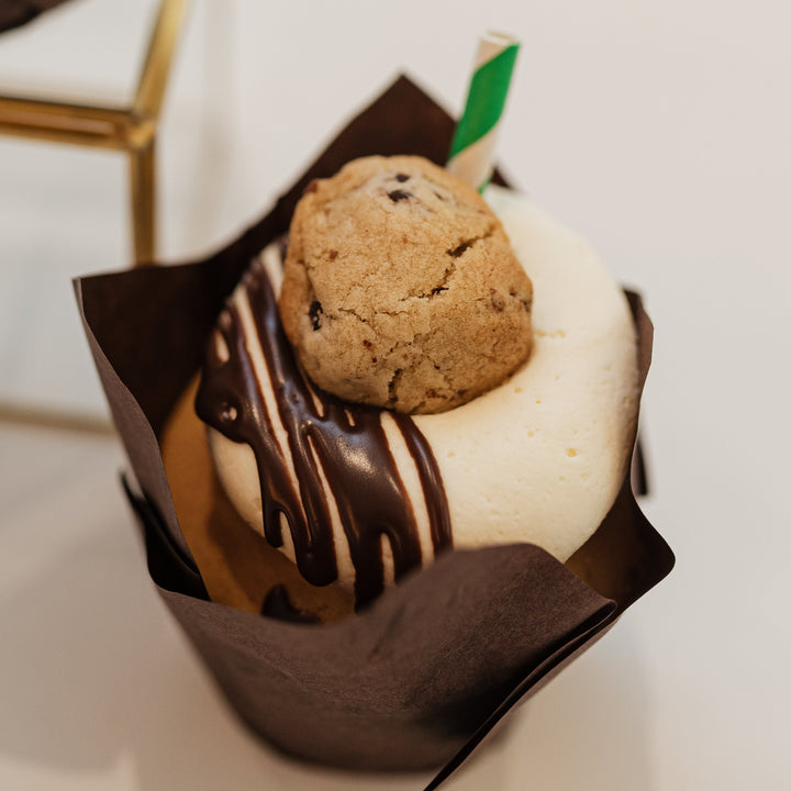 Milk & Cookies Cupcake